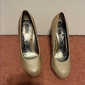 Vintage Trash Gold Glitter Women's Heels